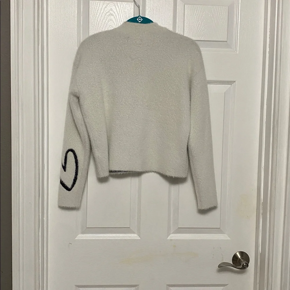 Rachel Zoe | Fuzzy-knit White Pullover Moc Neck Sweater w/ black Heart Design